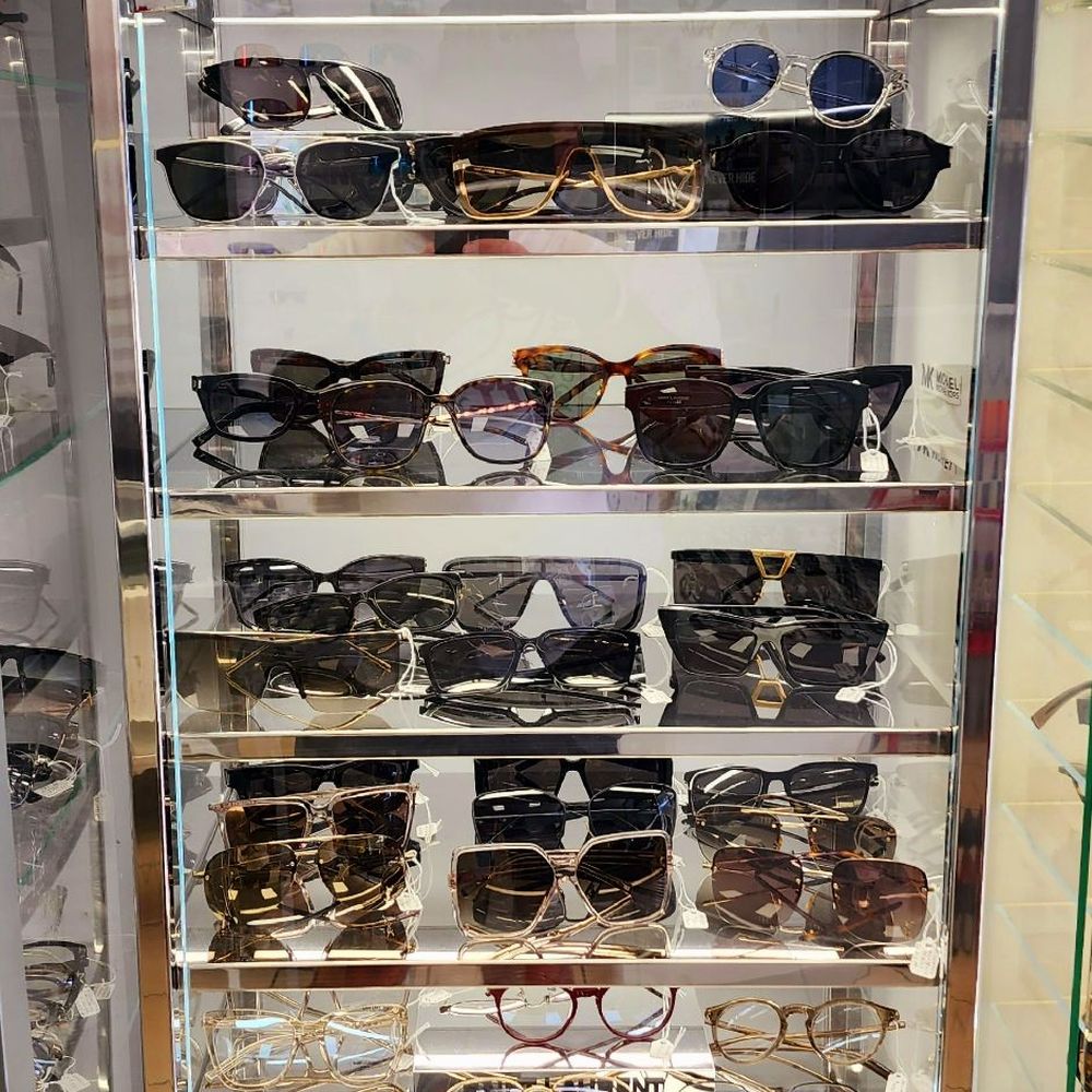 Hi-Care Optical - Saint Laurent - Eyewear & Opticians Near Me - Vancouver, British Columbia