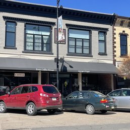 Front of pizza place Front of pizza place