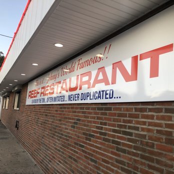 Johnny's Reef Restaurant - Outside - Seafood Near Me - Bronx, New York Johnny's Reef Restaurant - Outside - Seafood Near Me - Bronx, New York