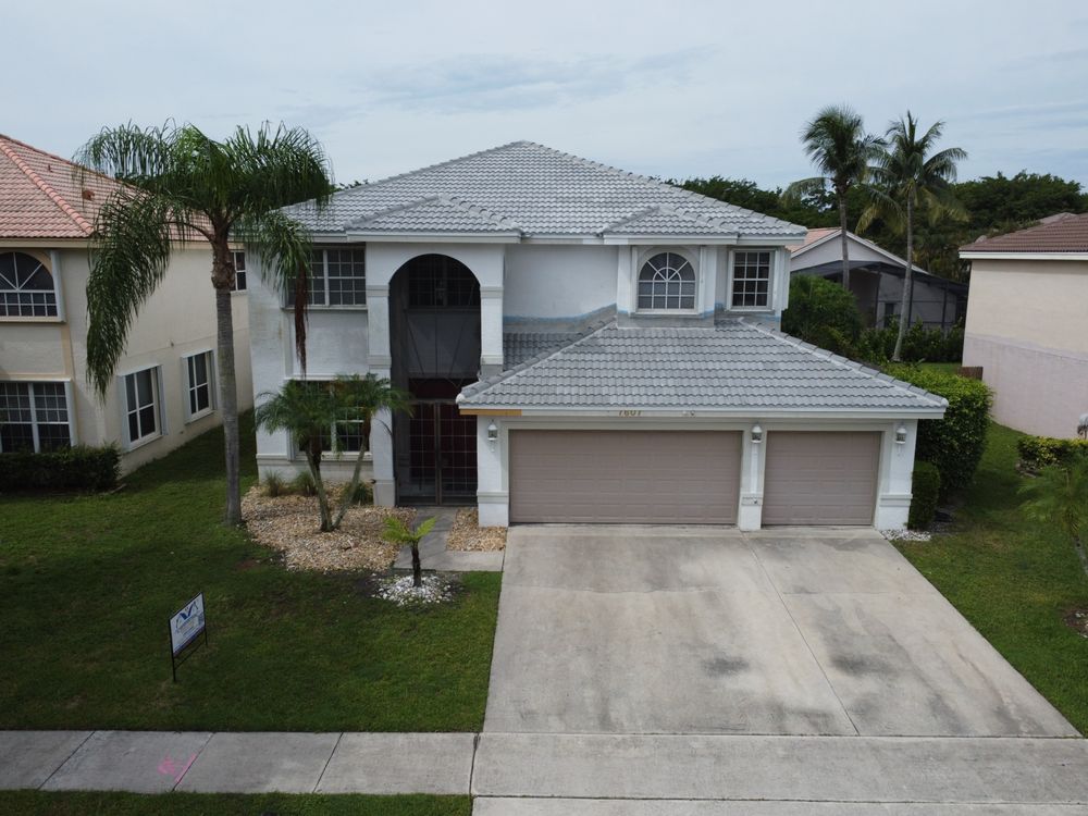 Slide of All Pro Builder & Roofing