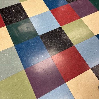 Practically Pikasso - Love the flooring! October 2025 - Art Classes Near Me - Saint Petersburg, Florida