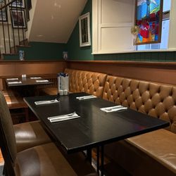 The Wyatt Hotel - Seating area.