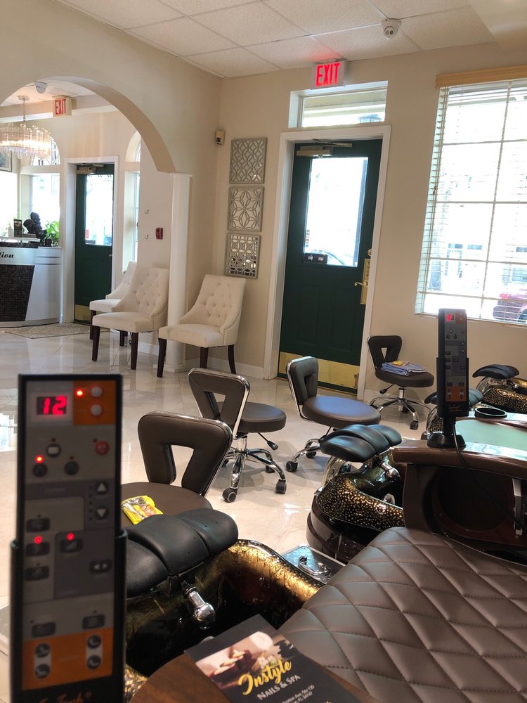 Instyle Nails & Spa 63 Photos & 39 Reviews Nail Salons 720