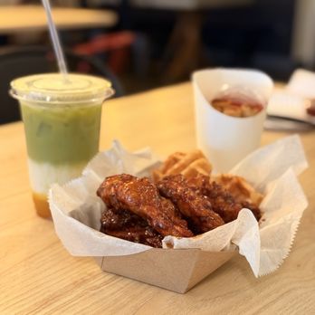 Koco Korean Fried Chicken & Croffles - Korean Near Me - Virginia Beach, Virginia
