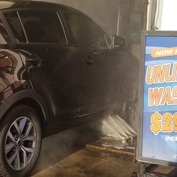 Bud's Car Wash