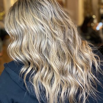 Rake Salon - Hair by Carisa - Hair Salons Near Me - Brentwood, California Rake Salon - Hair by Carisa - Hair Salons Near Me - Brentwood, California