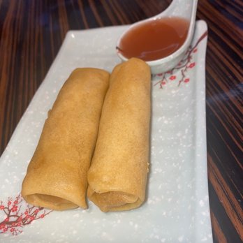 Sawa Japanese Steakhouse - 2 Piece Vegetable Egg Roll - Japanese Near Me - Forest, Virginia Sawa Japanese Steakhouse - 2 Piece Vegetable Egg Roll - Japanese Near Me - Forest, Virginia