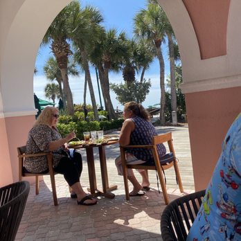 Society Table - Cafes Near Me - St. Pete Beach, Florida Society Table - Cafes Near Me - St. Pete Beach, Florida