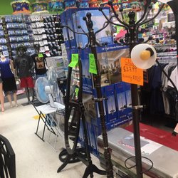 Uniondale 99c Dollar Discount store