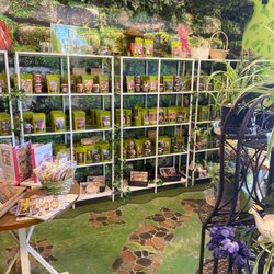 Woodsong Herbs Teas and Spices