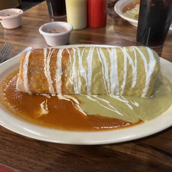 Los Jarochos - Burrito Mojado - Mexican Near Me - Bozeman, Montana Los Jarochos - Burrito Mojado - Mexican Near Me - Bozeman, Montana