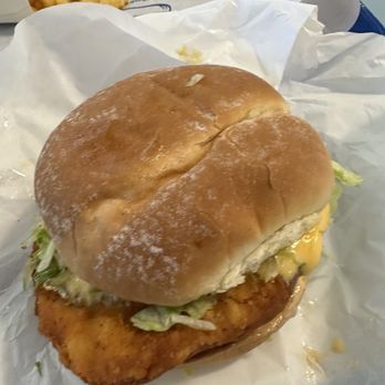 Great State Burger - Chicken sandwich - Burgers Near Me - Seattle, Washington