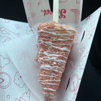 Drips Cheesecake - Strawberry cheesecake - Desserts Near Me - Long Beach, California