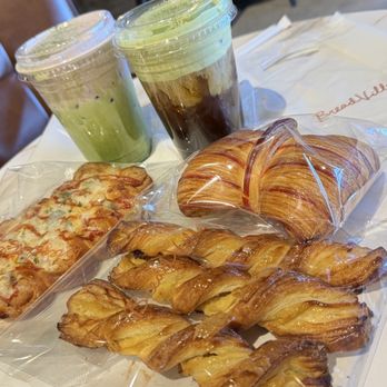Breadville Bakery - Bakeries Near Me - Suwanee, Georgia