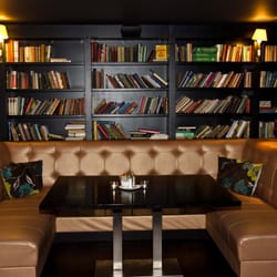 Browns Barn - Library Area