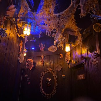 Red Dwarf - Love the decor! - Beer Bar Near Me - Las Vegas, Nevada Red Dwarf - Love the decor! - Beer Bar Near Me - Las Vegas, Nevada