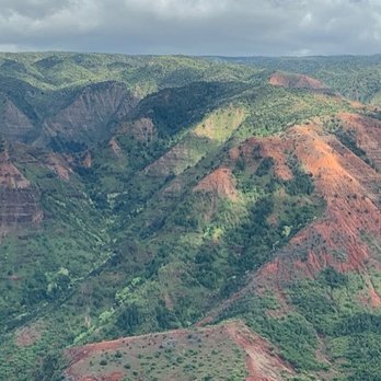 Waimea Canyon Lookout - Hiking Near Me