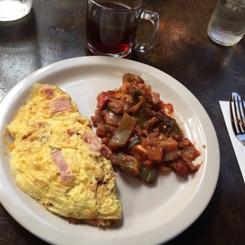 Hell Phone - Omelette was fantastic- I recommend the Ratatouille side! - Cocktail Bars Near Me - East Williamsburg, New York