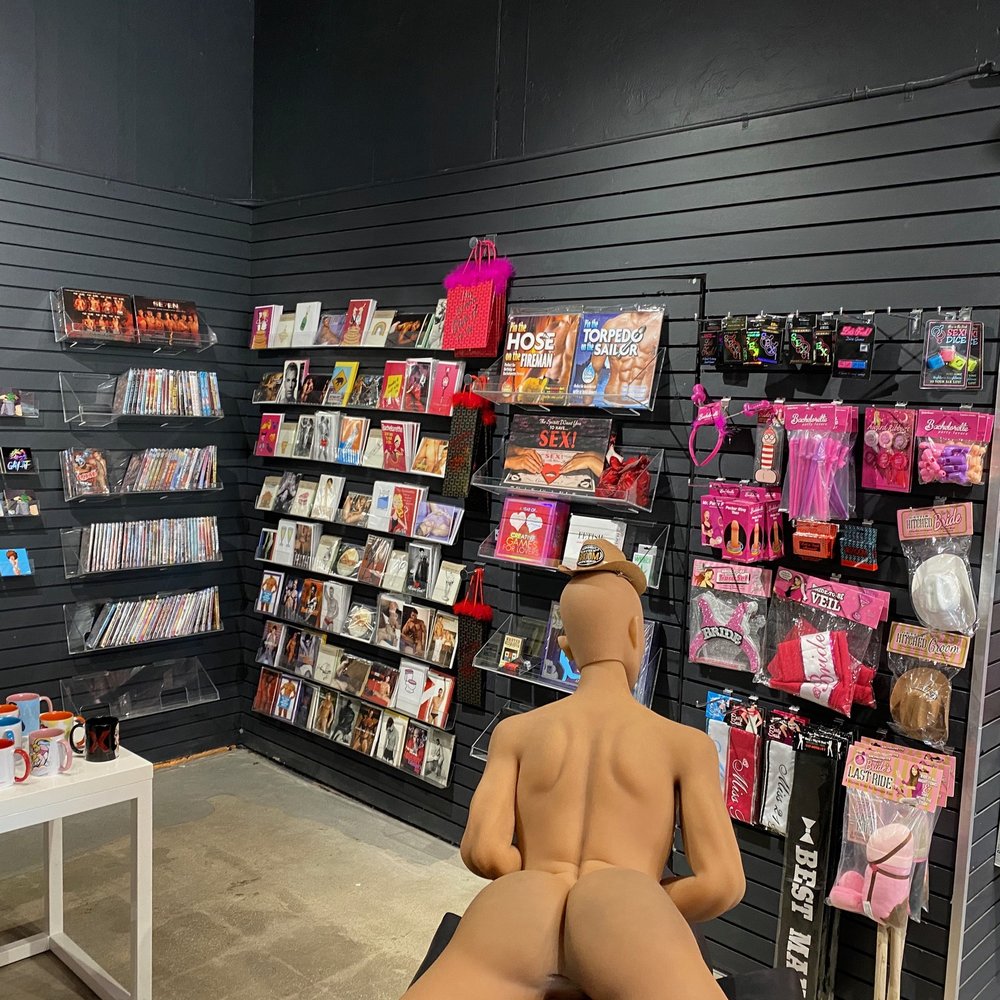 Romantix sherman oaks ca