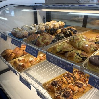 Mike's Pastry - Bakeries Near Me - Boston, Massachusetts Mike's Pastry - Bakeries Near Me - Boston, Massachusetts