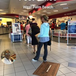 Post Office - Quite a few people trying to mail items before Christmas.