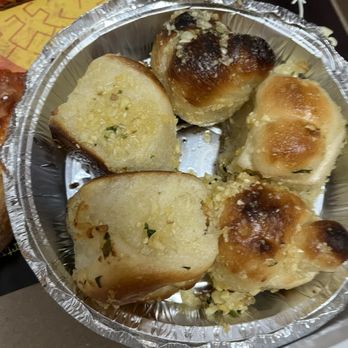 Gia's Pizza - GARLIC KNOTS - Pizza Near Me - New York, New York Gia's Pizza - GARLIC KNOTS - Pizza Near Me - New York, New York