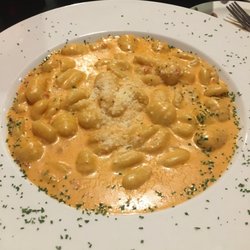 Tomasino's Italian Restaurant - Gnocchi with Blush sauce