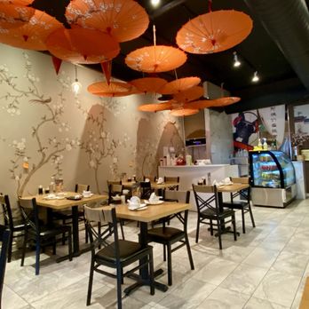 Qin's Garden - Chinese Near Me - Toronto, Ontario