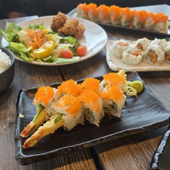 Akebono Japanese Cuisine - Oyster set, Orange Roll, Spicy Salmon Roll, and Shrimp Tempura Roll. - Sushi Bars Near Me - Seattle, Washington