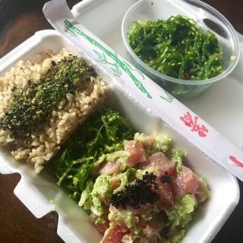 Poke District - Ahi with extra seaweed! The best! - Seafood Near Me - Orange, California