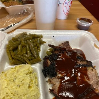 Coaches Box - Beef Brisket,potato salad, and green beans - Burgers Near Me - Duncanville, Texas