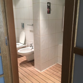 Novotel Lisboa - bath - Hotels Near Me - Lisbon, 11
