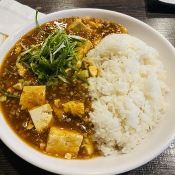 Kiraku - Mabo Tofu Chahan .. I loved it.. - Sushi Bars Near Me - Gardena, California