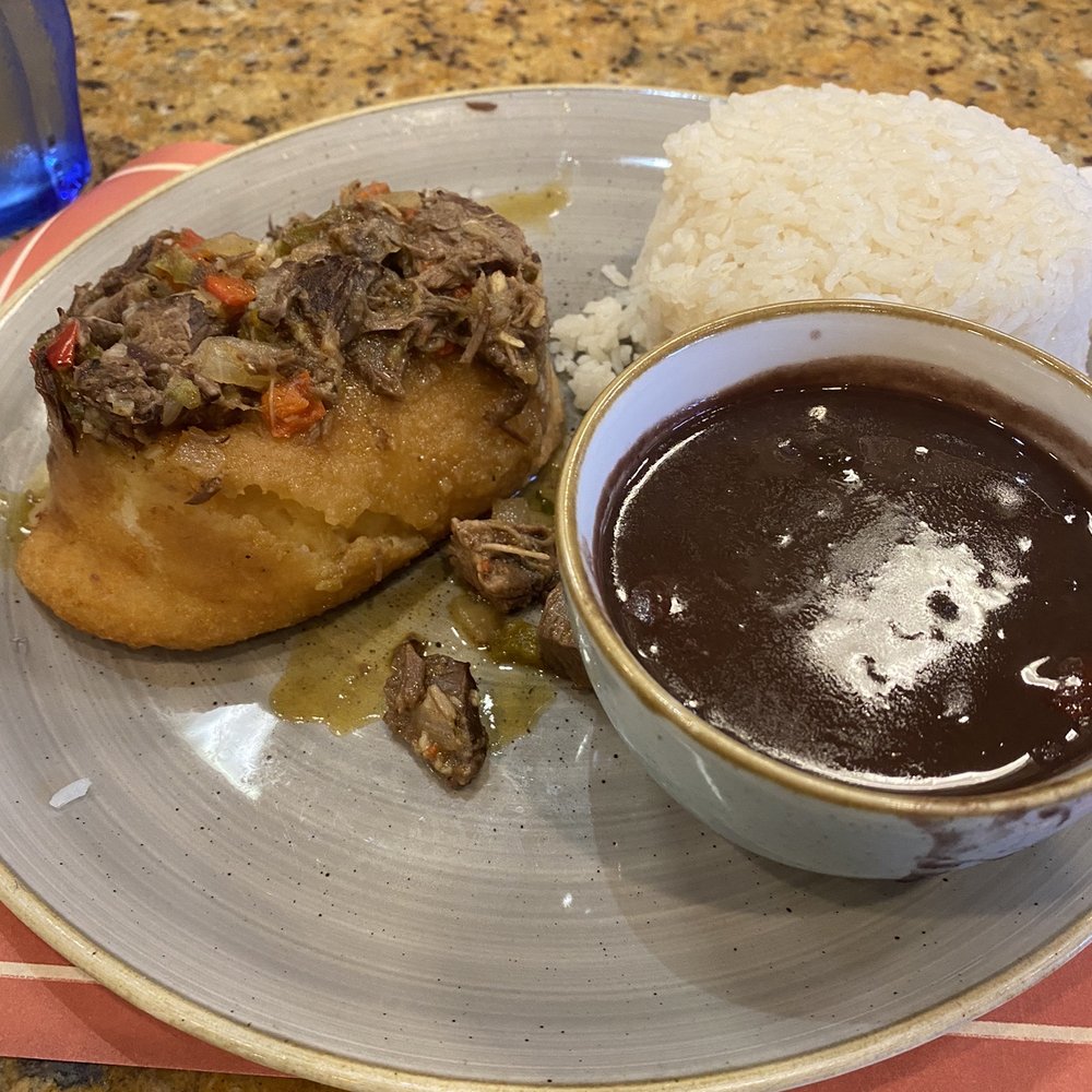 Islas Canarias Cafe - Boniato con ternilla de res - Spanish Near Me - Miami, Florida Islas Canarias Cafe - Boniato con ternilla de res - Spanish Near Me - Miami, Florida