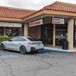 LB Hawaiian Barbecue - Out front