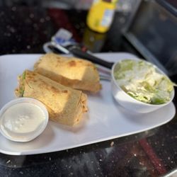 Muscle Maker Grill - My