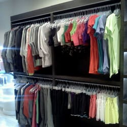 iKicks - Lady's apparel