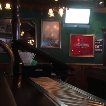Pippin's Tavern - Irish Pub Near Me - Chicago, Illinois Pippin's Tavern - Irish Pub Near Me - Chicago, Illinois