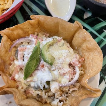 La Parada - Taco Salad - Chicken - Mexican Near Me - Indianapolis, Indiana