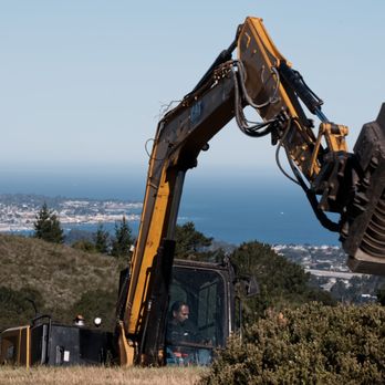 Tope's Tree Service - Tope's In Action Helping with our Zone1 Wildfire Protection - Tree Services Near Me - Carmel, California
