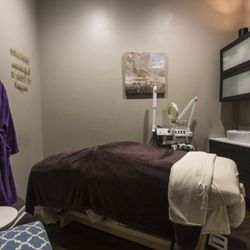 Lontis Day Spa & Salon - Escape your day 2018