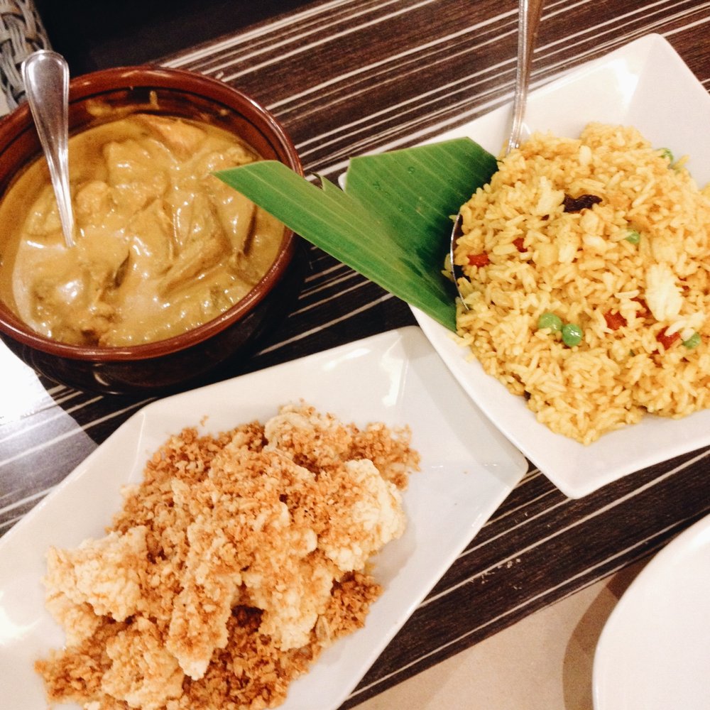 Banana Leaf - Thai Near Me - Makati, NCR