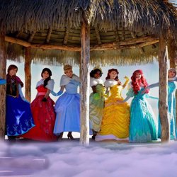Book a singing princess for your next parting! #princessparties