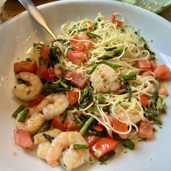 Olive Garden Italian Restaurant - Shrimp Scampi - Italian Near Me - Temecula, California Olive Garden Italian Restaurant - Shrimp Scampi - Italian Near Me - Temecula, California