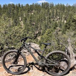 Exhale Bikes - Stumpjumper bicycle