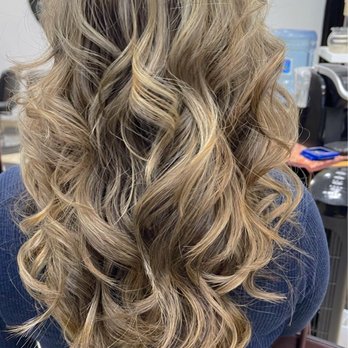 Hair By Marysa Aveiro - Ashy half head highlights/color correction - Hair Stylists Near Me - Honolulu, Hawaii