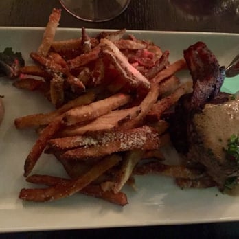 Weinkeller - Espresso rubbed Fillet Mignon w/frites - Wine Bars Near Me - Niagara Falls, Ontario Weinkeller - Espresso rubbed Fillet Mignon w/frites - Wine Bars Near Me - Niagara Falls, Ontario