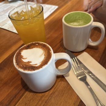 Katella Deli & Bakery - Vanilla chai latte and matcha latte - Bakeries Near Me - Los Alamitos, California
