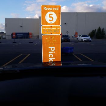 Walmart Supercenter - Why tell customers to call this number when nobody ever answers the phone, and the voicemail is ALWAYS FULL? - Department Stores Near Me - Niagara Falls, New York
