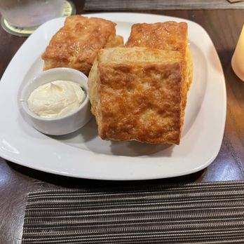 Gunther & Co - Biscuits - Seafood Near Me - Baltimore, Maryland